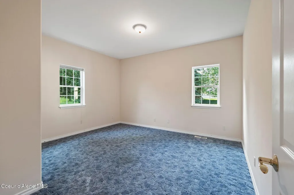 182 Sunnyside Road Sandpoint ID 83864
