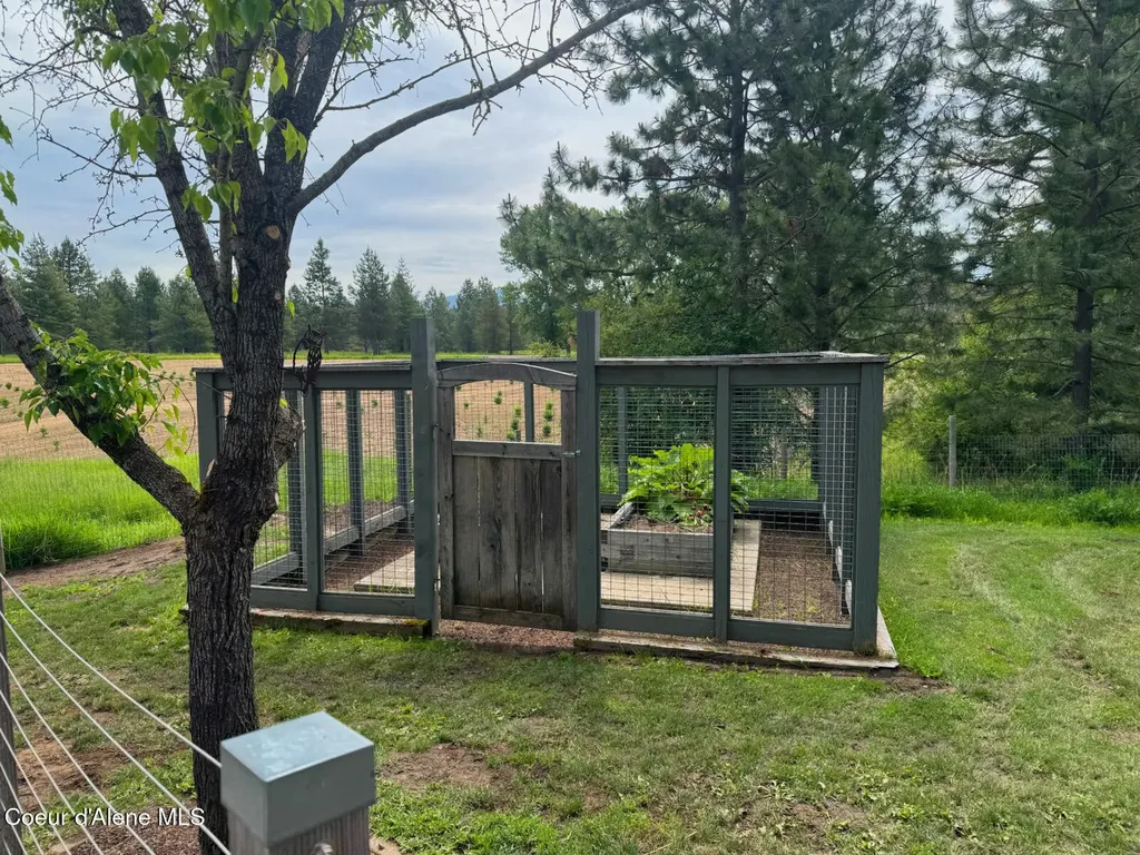 10512 Baldy Mountain Road Sandpoint ID 83864