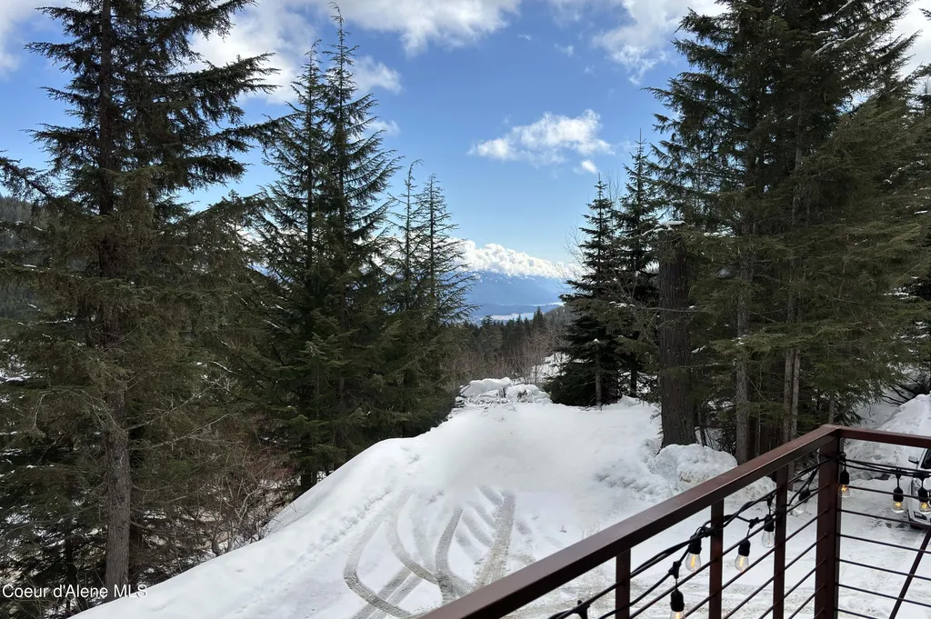 677 Telemark Road Sandpoint ID 83864