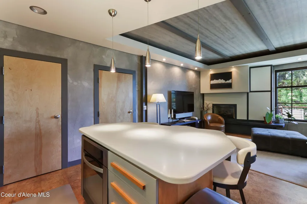677 Telemark Road Sandpoint ID 83864