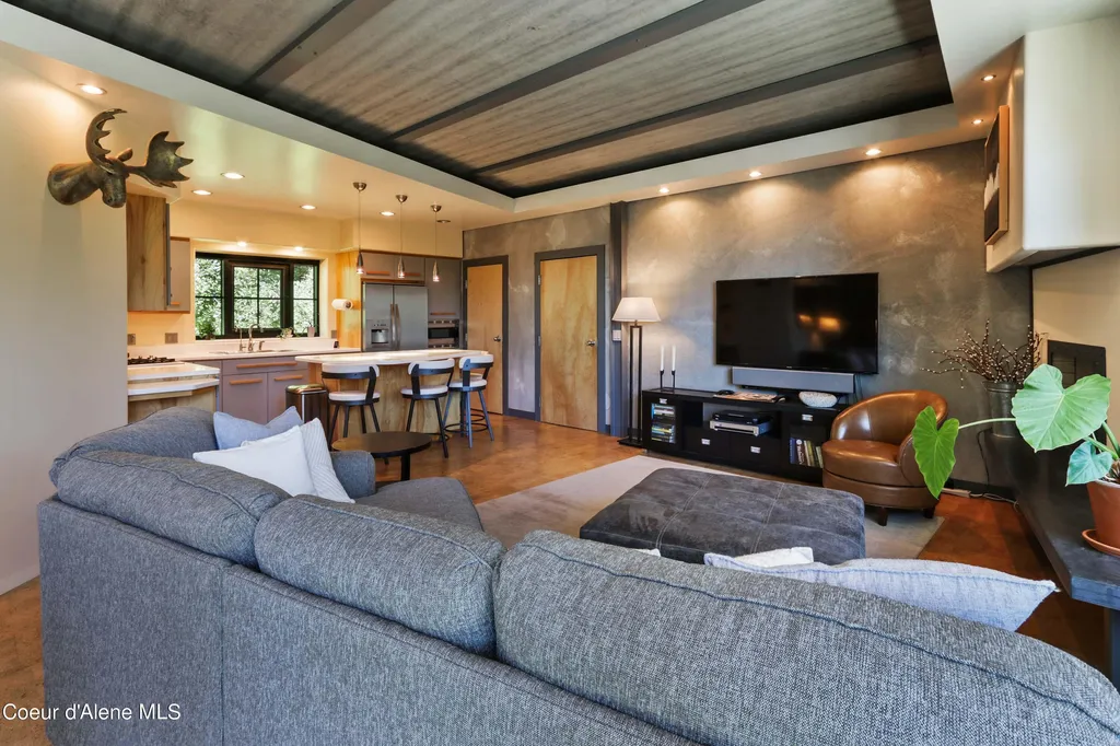677 Telemark Road Sandpoint ID 83864