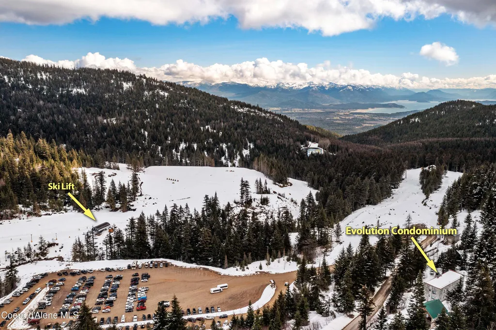 677 Telemark Road Sandpoint ID 83864