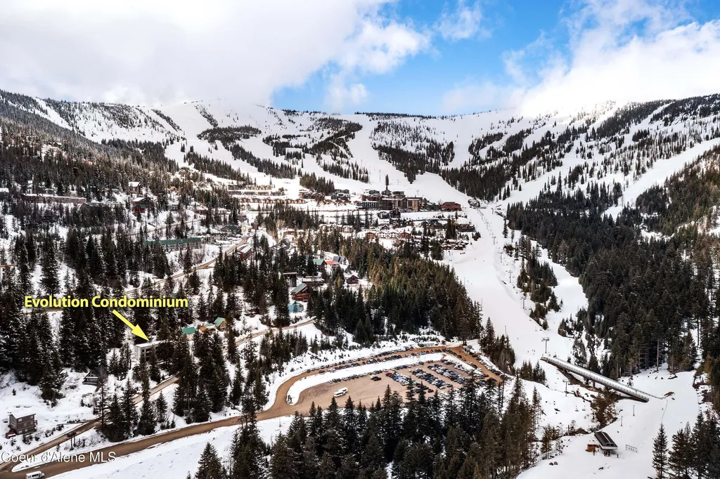 677 Telemark Road Sandpoint ID 83864