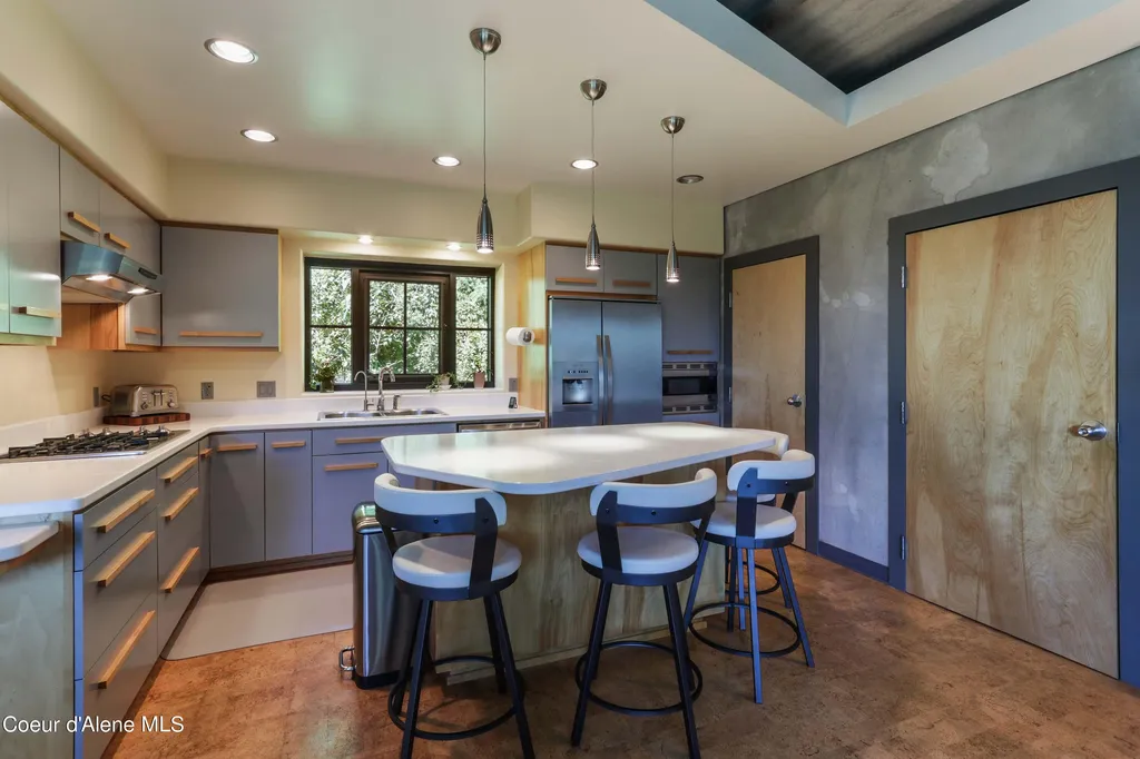 677 Telemark Road Sandpoint ID 83864