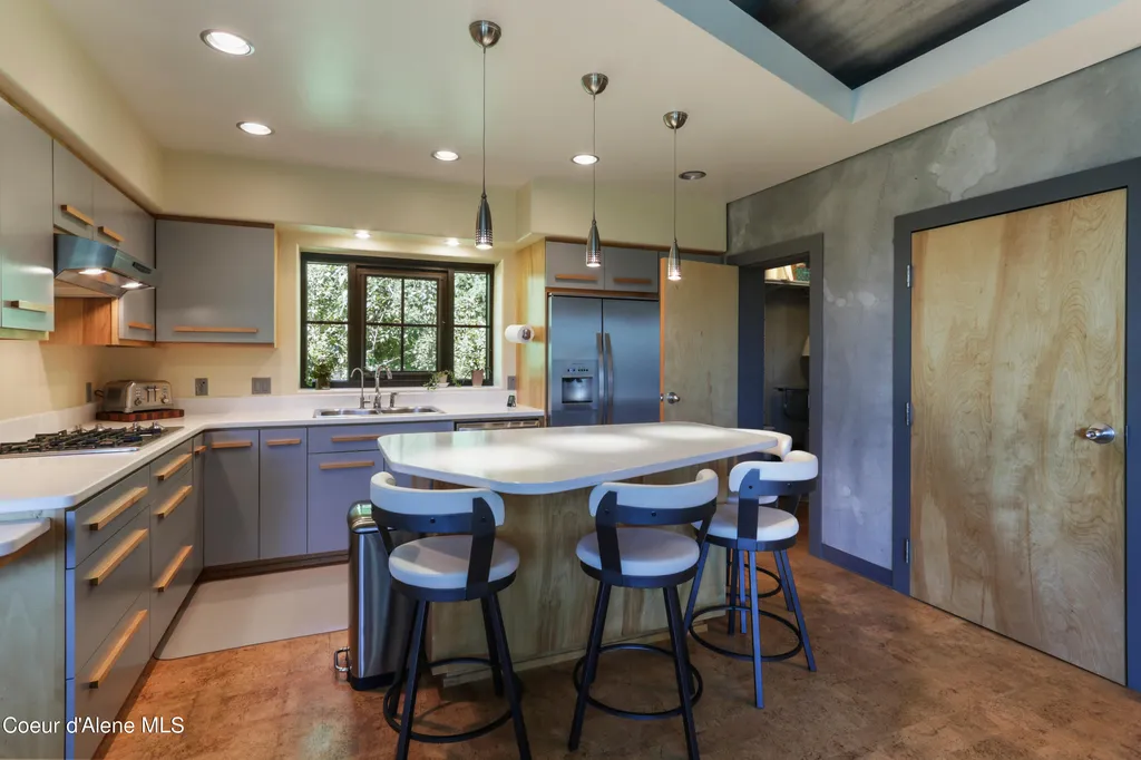 677 Telemark Road Sandpoint ID 83864