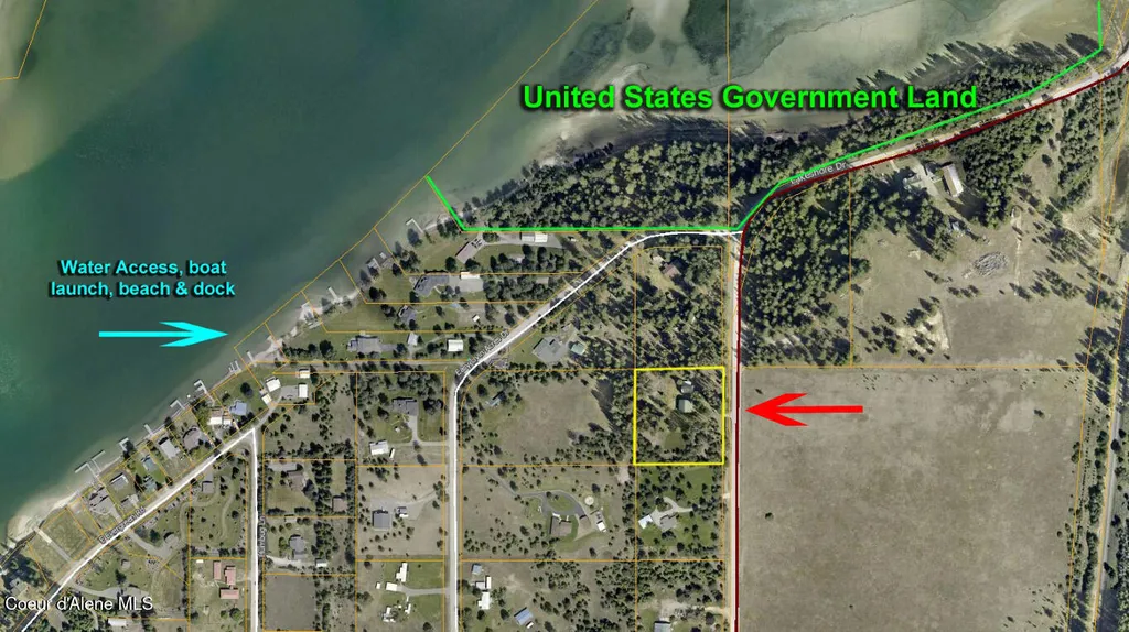 9307 Lakeshore Drive Sagle ID 83860