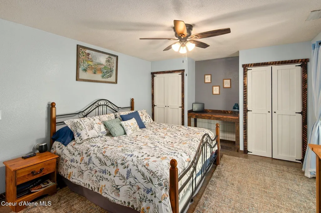 4119 Colburn Culver Sandpoint ID 83864
