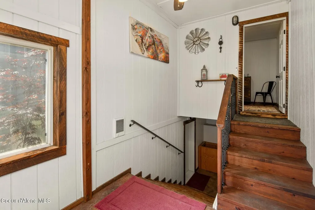 4119 Colburn Culver Sandpoint ID 83864