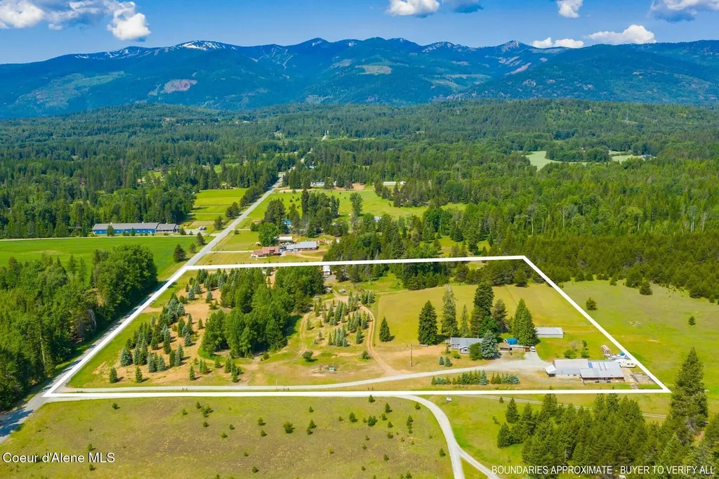 4119 Colburn Culver Sandpoint ID 83864