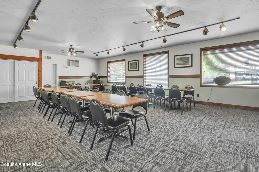 7161 Main Bonners Ferry ID 83805