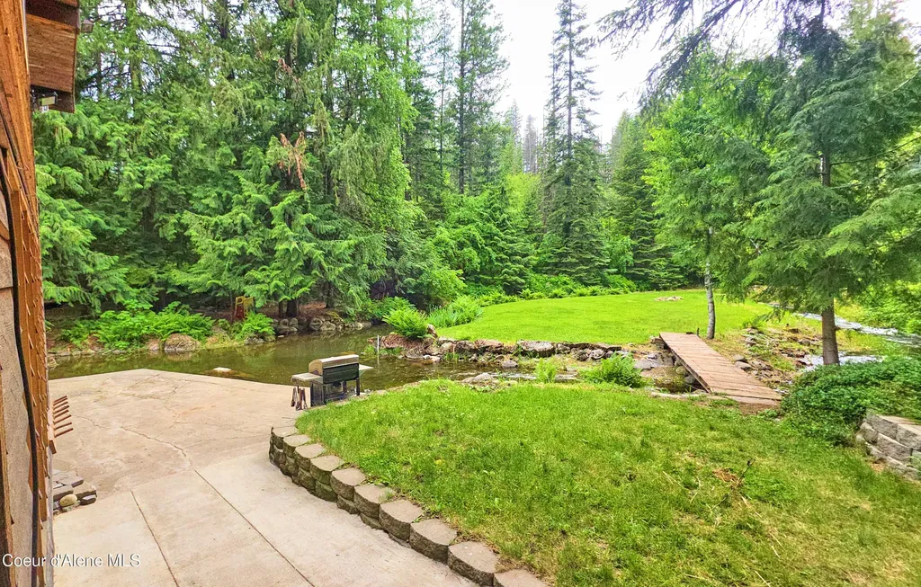 19565 N Goelzer Way Rathdrum ID 83858