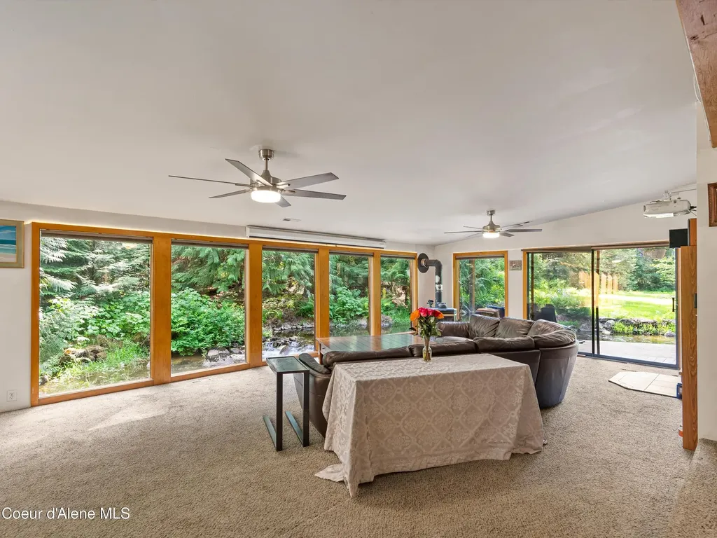 19565 N Goelzer Way Rathdrum ID 83858