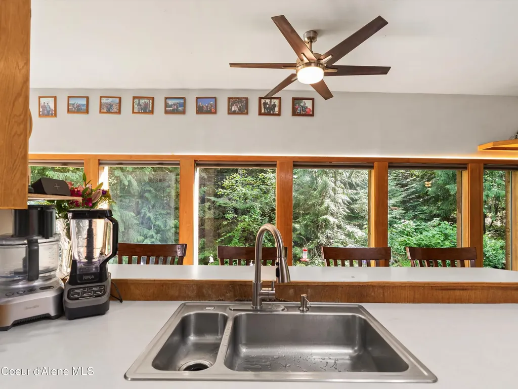 19565 N Goelzer Way Rathdrum ID 83858