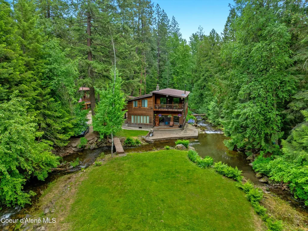 19565 N Goelzer Way Rathdrum ID 83858