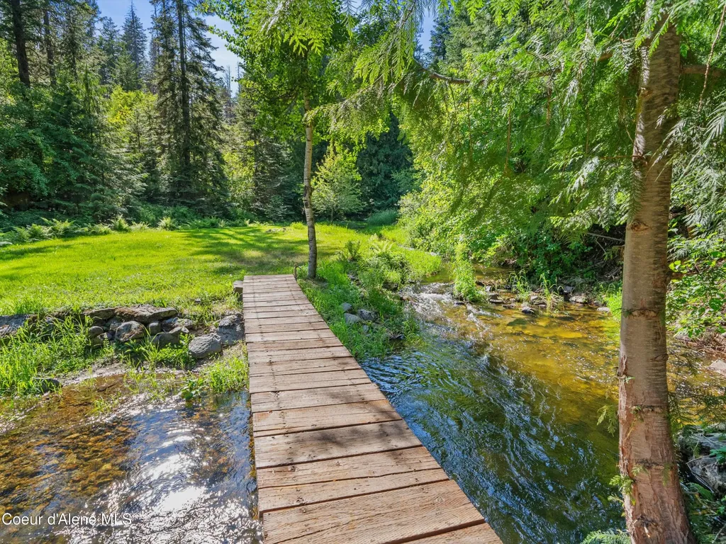 19565 N Goelzer Way Rathdrum ID 83858