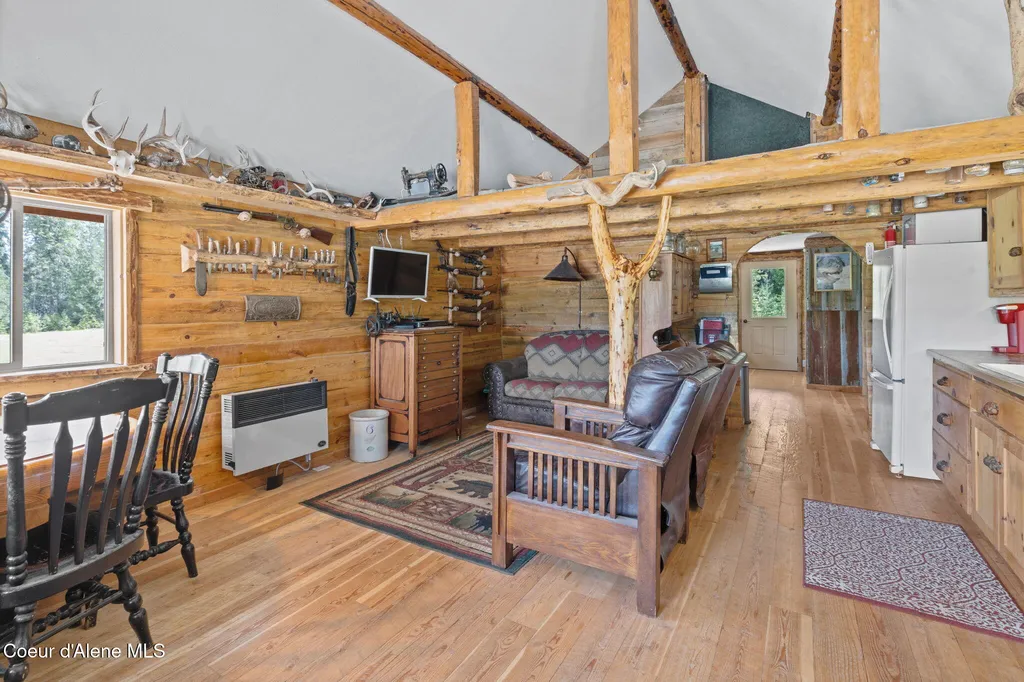 1290 Tanglewood Drive Priest River ID 83856