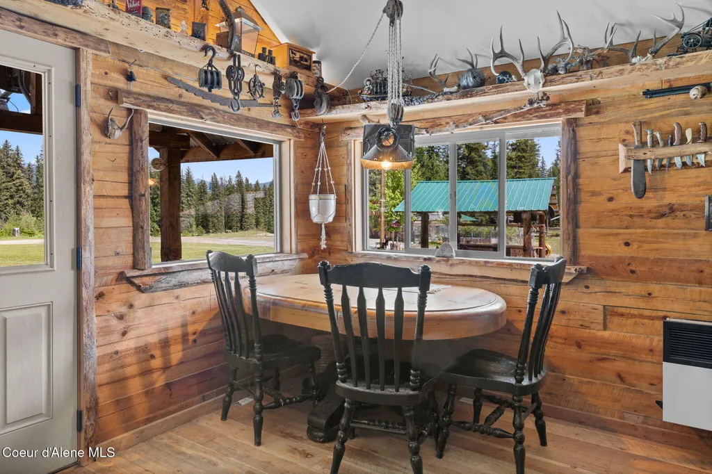 1290 Tanglewood Drive Priest River ID 83856