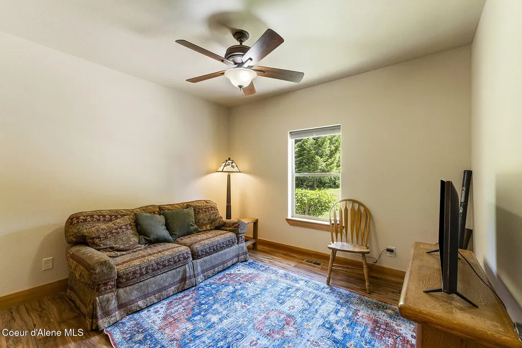 25400 N Lantern Hill Road Rathdrum ID 83858