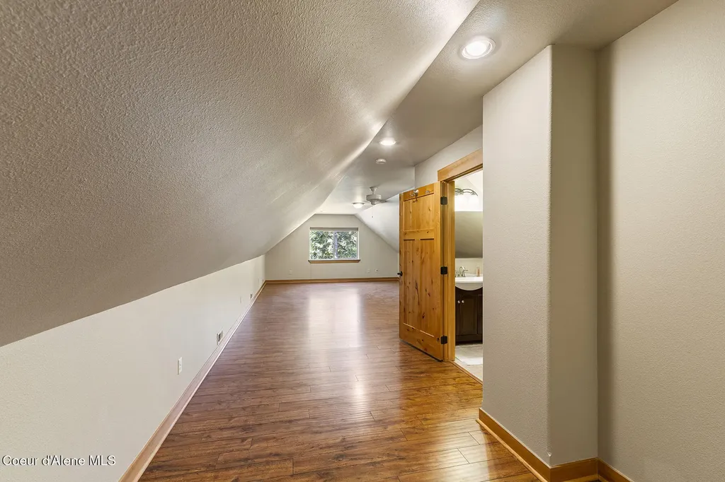25400 N Lantern Hill Road Rathdrum ID 83858