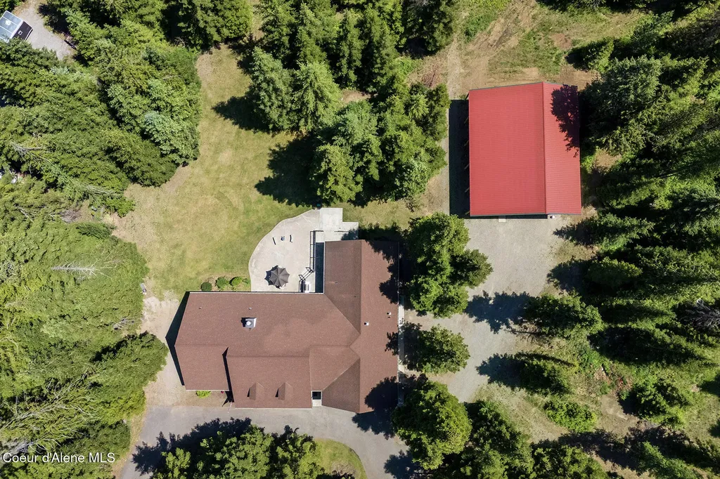 25400 N Lantern Hill Road Rathdrum ID 83858