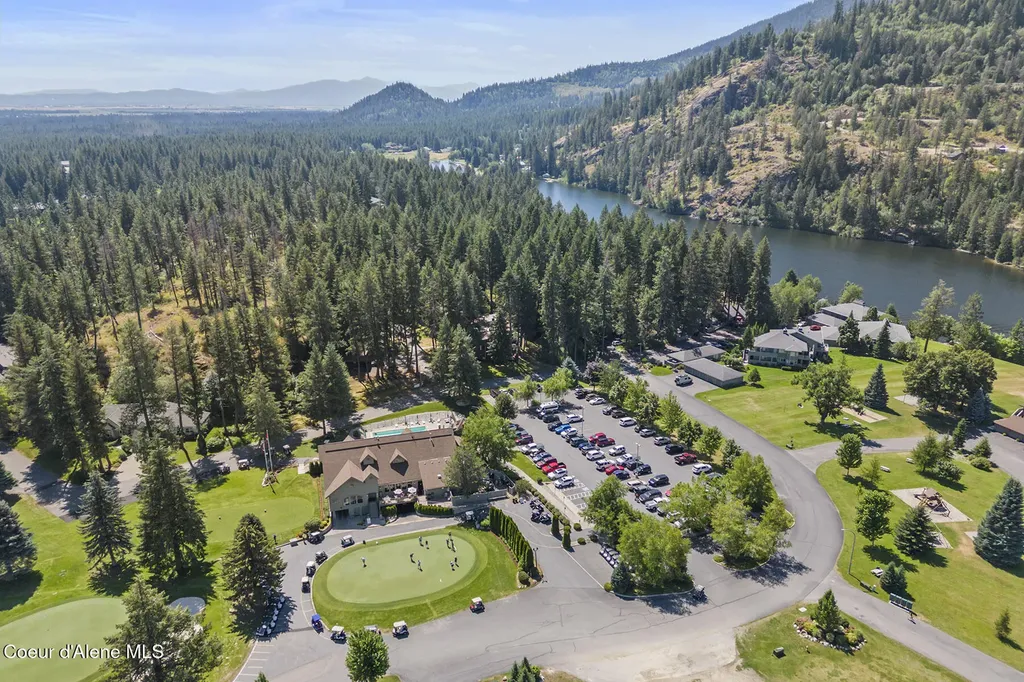 25400 N Lantern Hill Road Rathdrum ID 83858