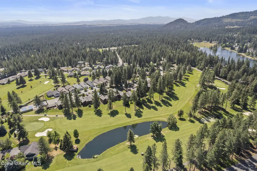 25400 N Lantern Hill Road Rathdrum ID 83858