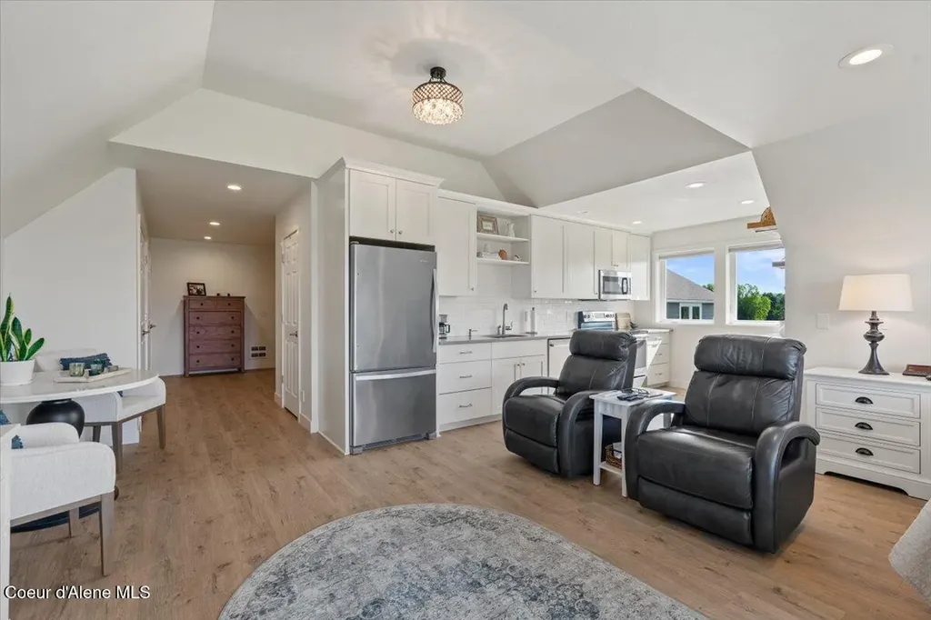 6744 E Greta Avenue Post Falls ID 83854