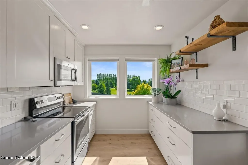 6744 E Greta Avenue Post Falls ID 83854