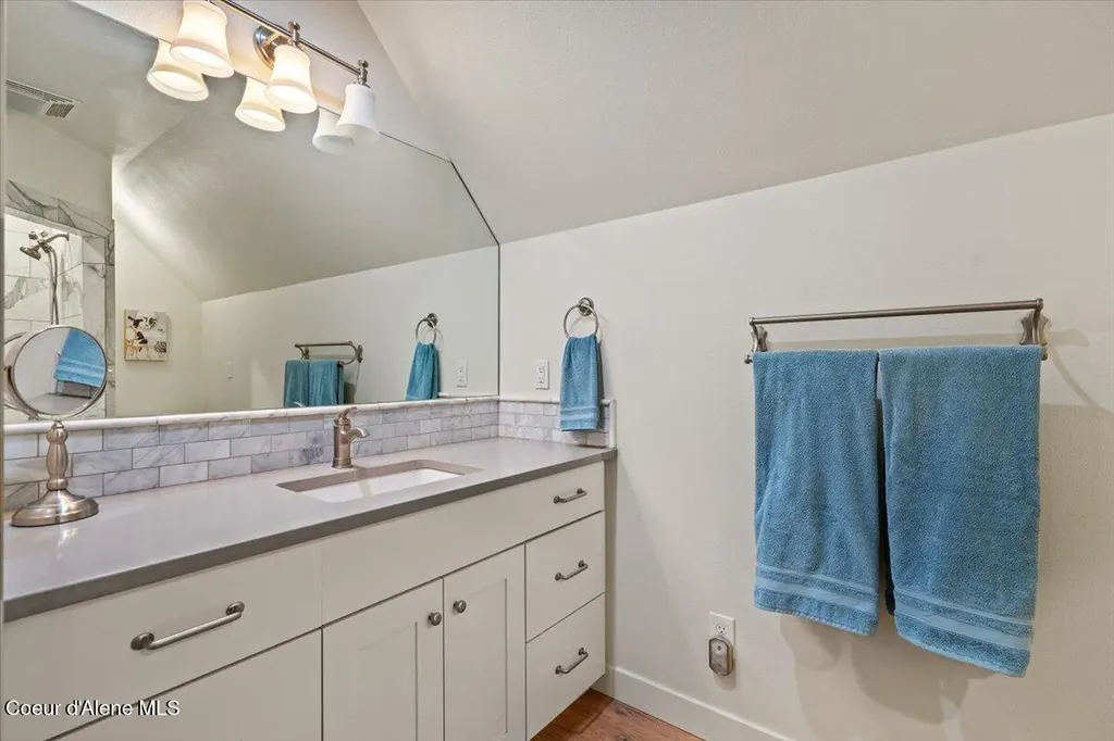 6744 E Greta Avenue Post Falls ID 83854