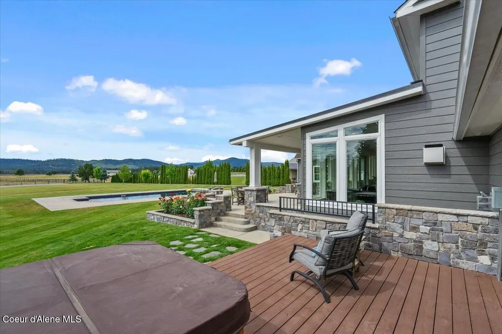 6744 E Greta Avenue Post Falls ID 83854