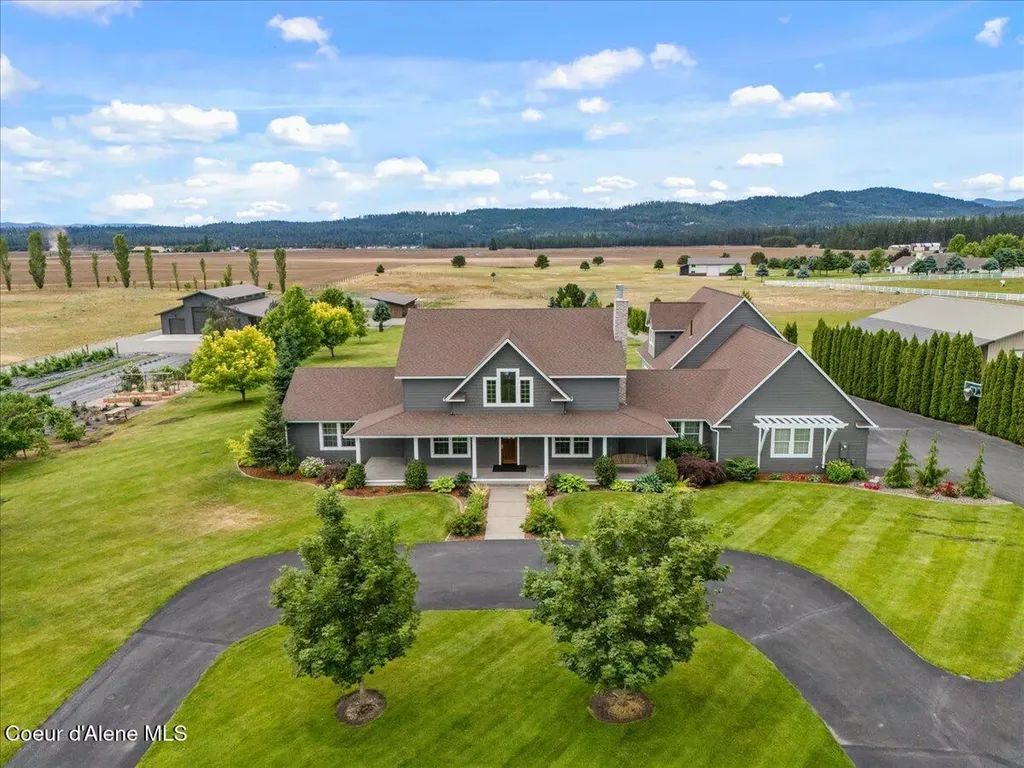 6744 E Greta Avenue Post Falls ID 83854