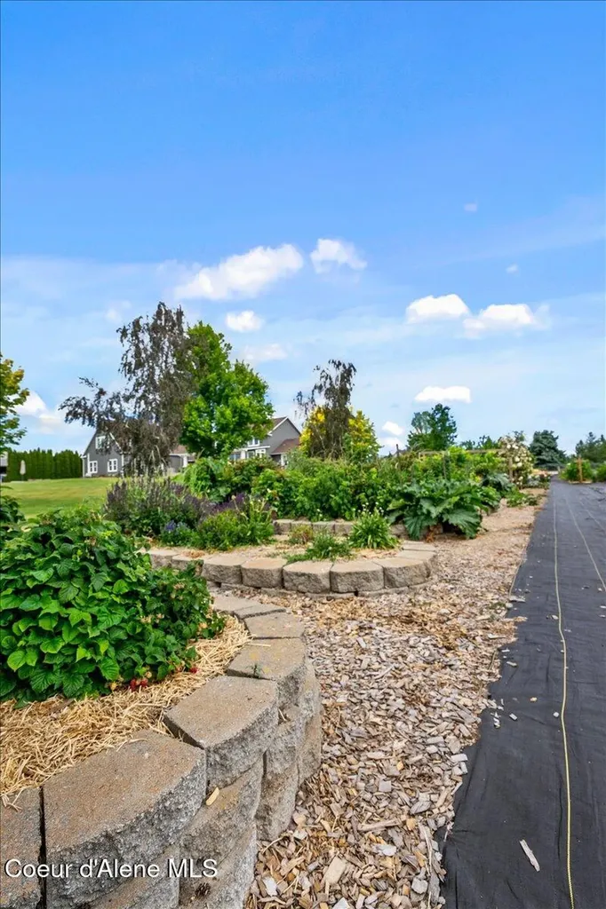 6744 E Greta Avenue Post Falls ID 83854