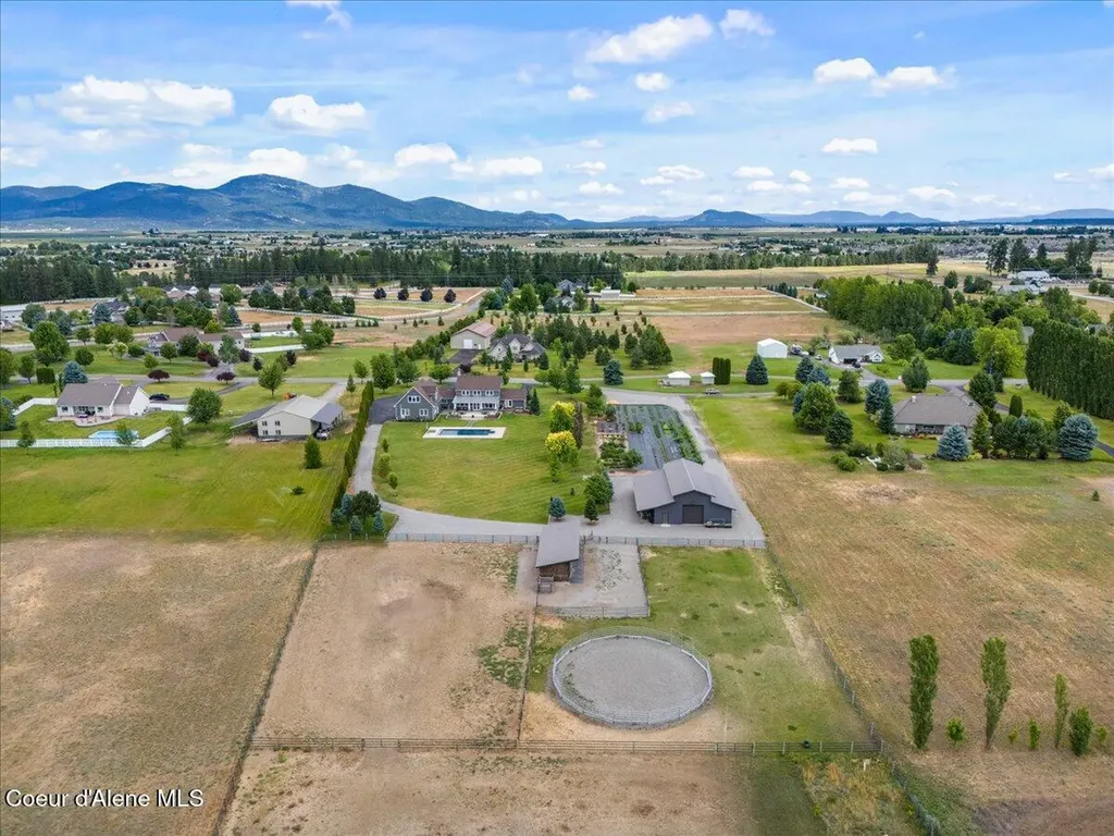 6744 E Greta Avenue Post Falls ID 83854