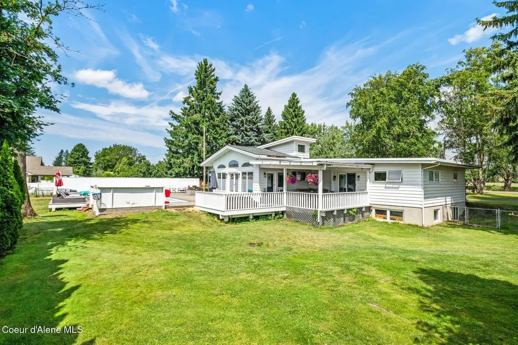450 E Miles Avenue Hayden ID 83835
