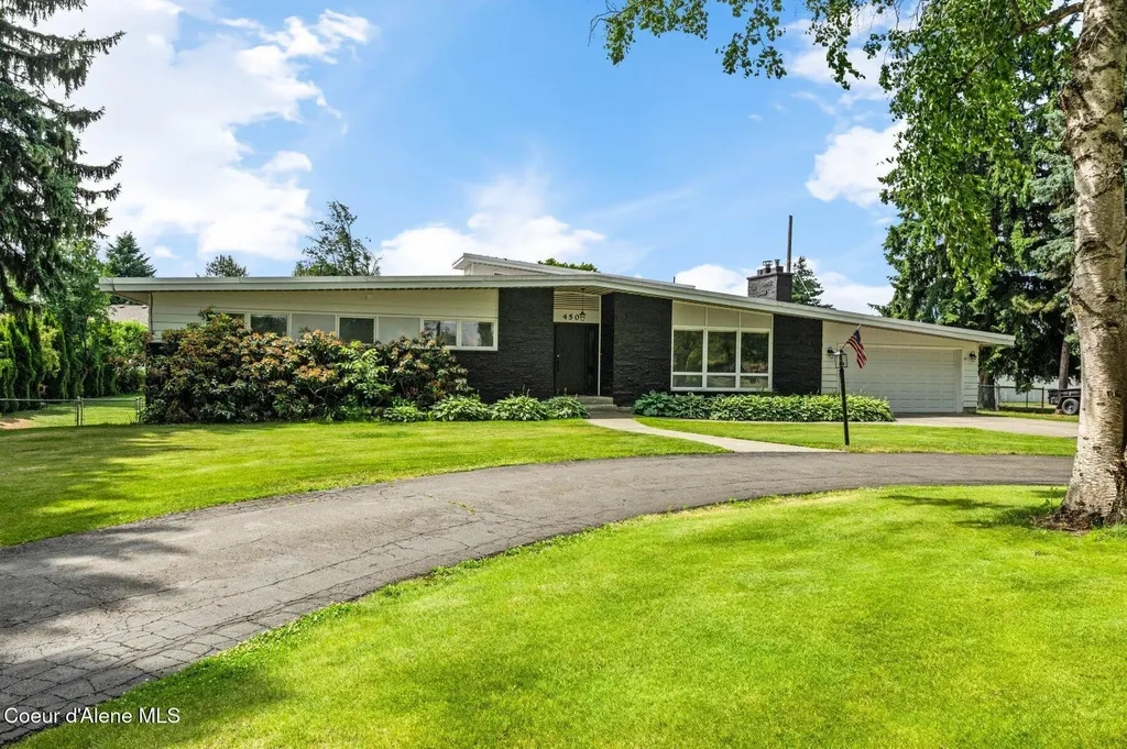 450 E Miles Avenue Hayden ID 83835