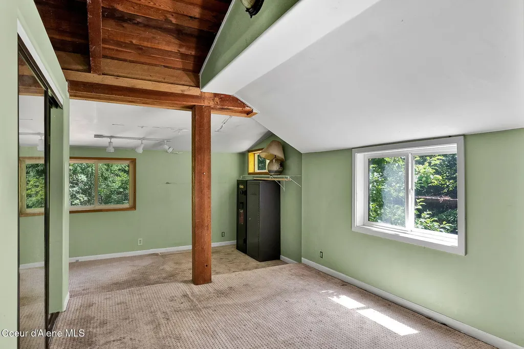 480 Mountain Meadows Road Naples ID 83847