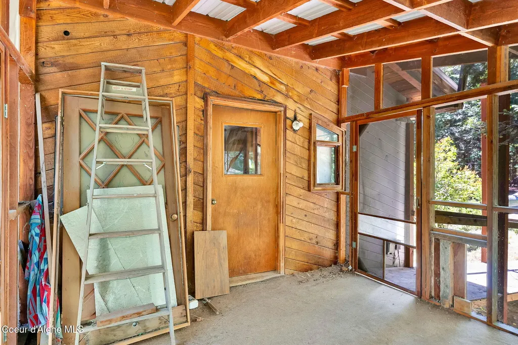 480 Mountain Meadows Road Naples ID 83847