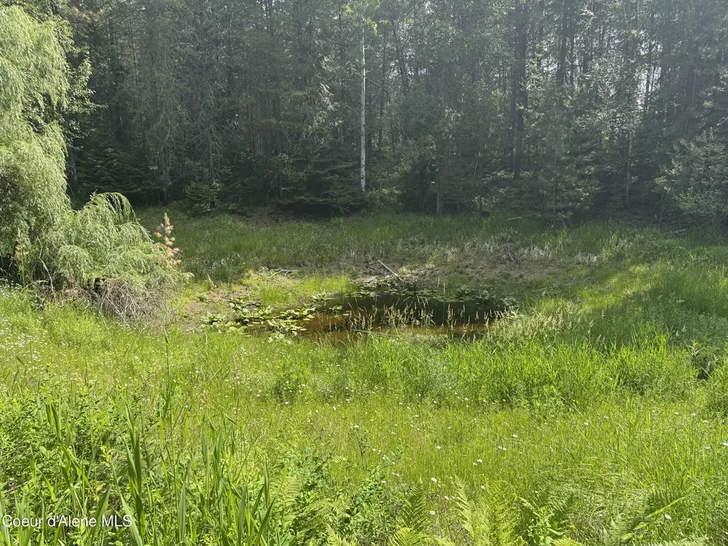 480 Mountain Meadows Road Naples ID 83847