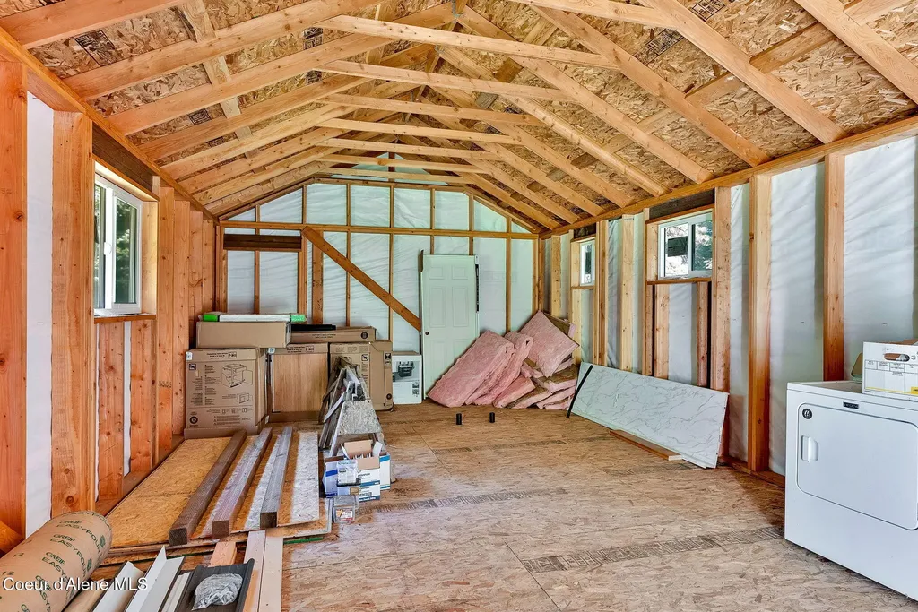 480 Mountain Meadows Road Naples ID 83847