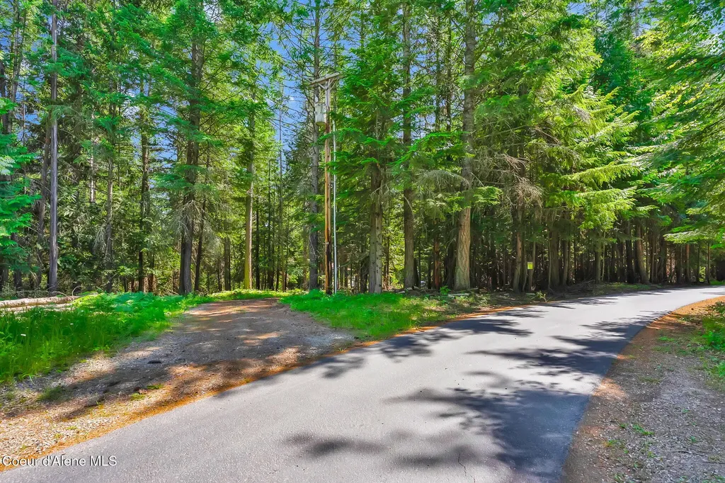 480 Mountain Meadows Road Naples ID 83847