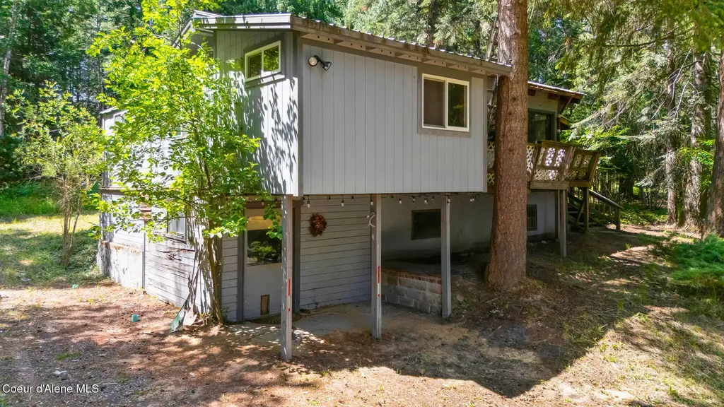 480 Mountain Meadows Road Naples ID 83847