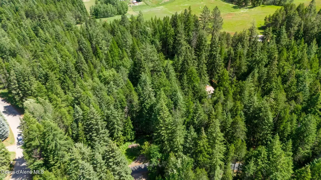 480 Mountain Meadows Road Naples ID 83847