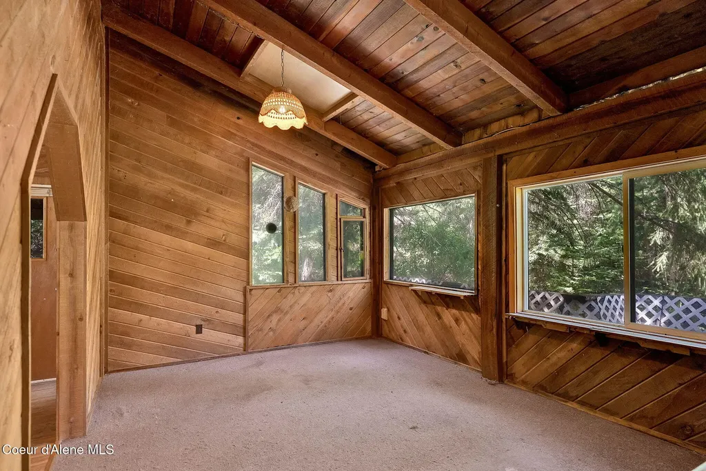 480 Mountain Meadows Road Naples ID 83847