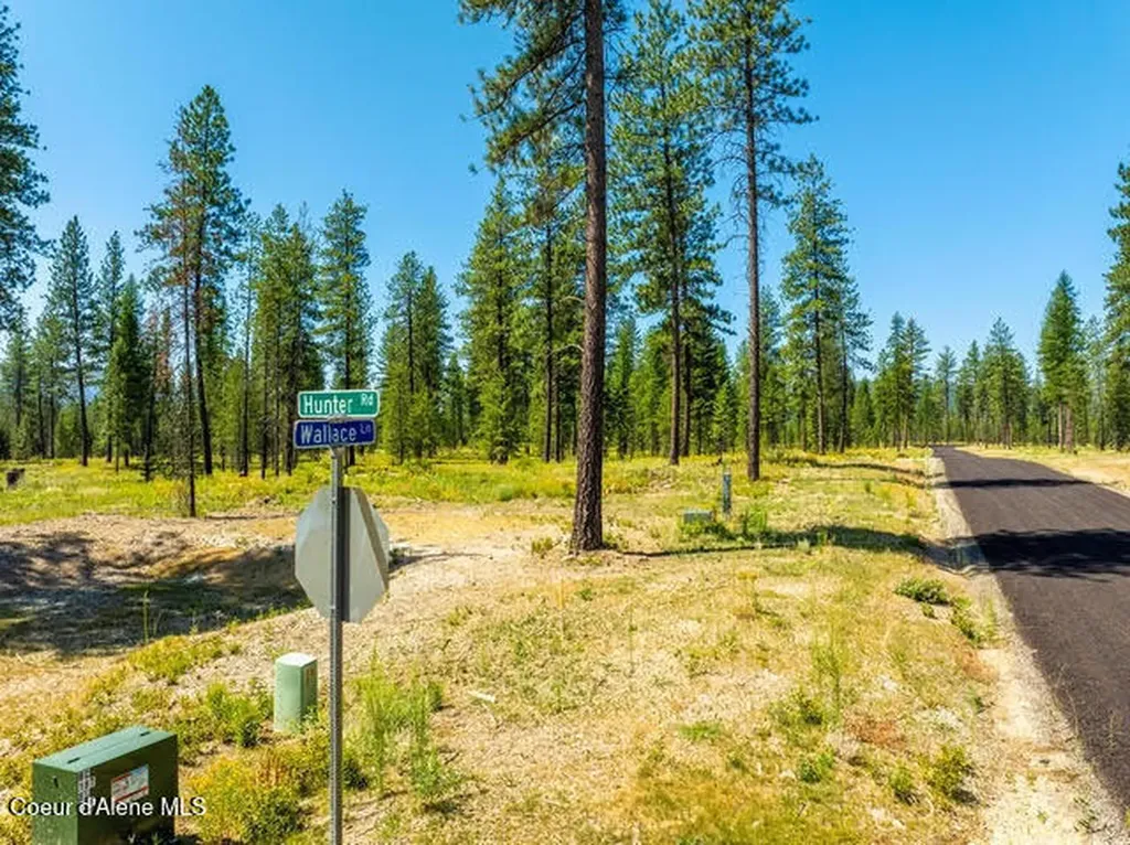 52 Wallace Lane Blanchard ID 83804