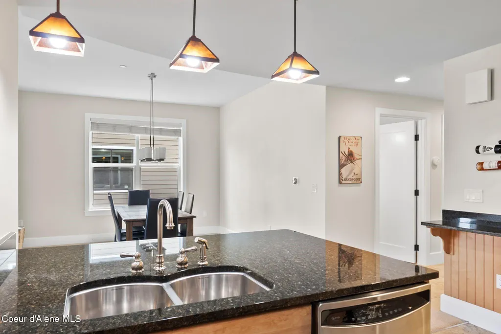 412 Sandpoint Avenue Sandpoint ID 83864