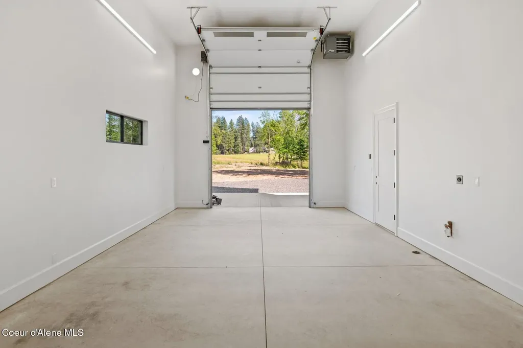 11618 N Foxhole Road Hayden ID 83835
