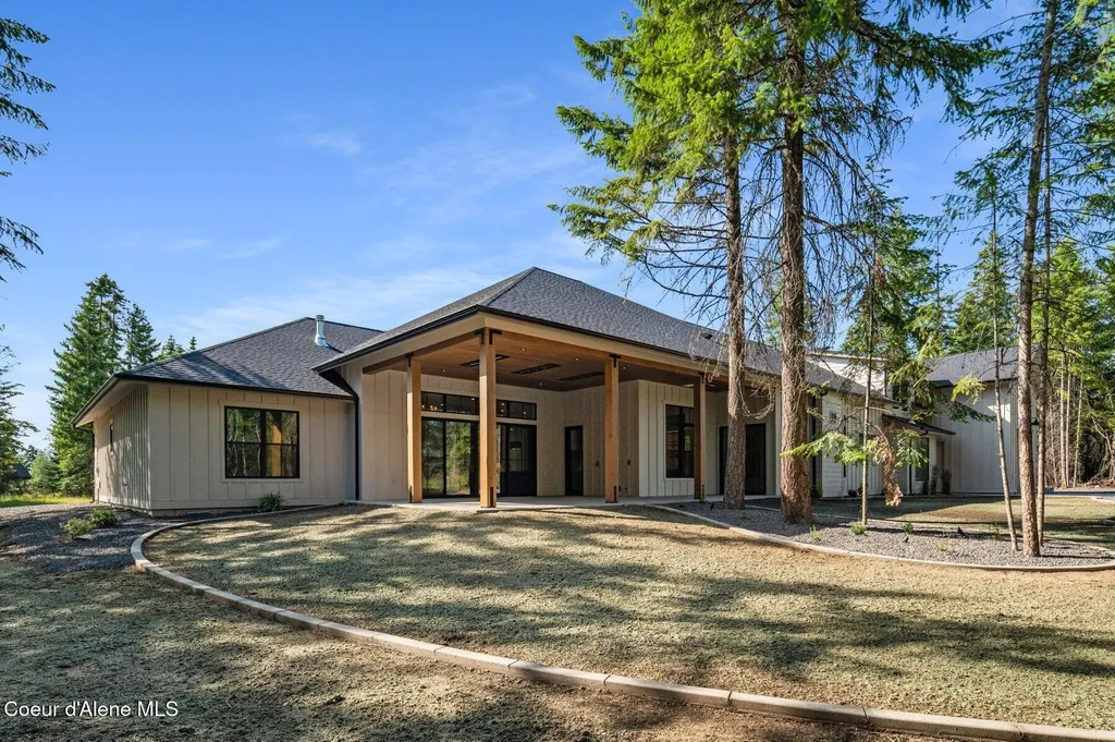 11618 N Foxhole Road Hayden ID 83835