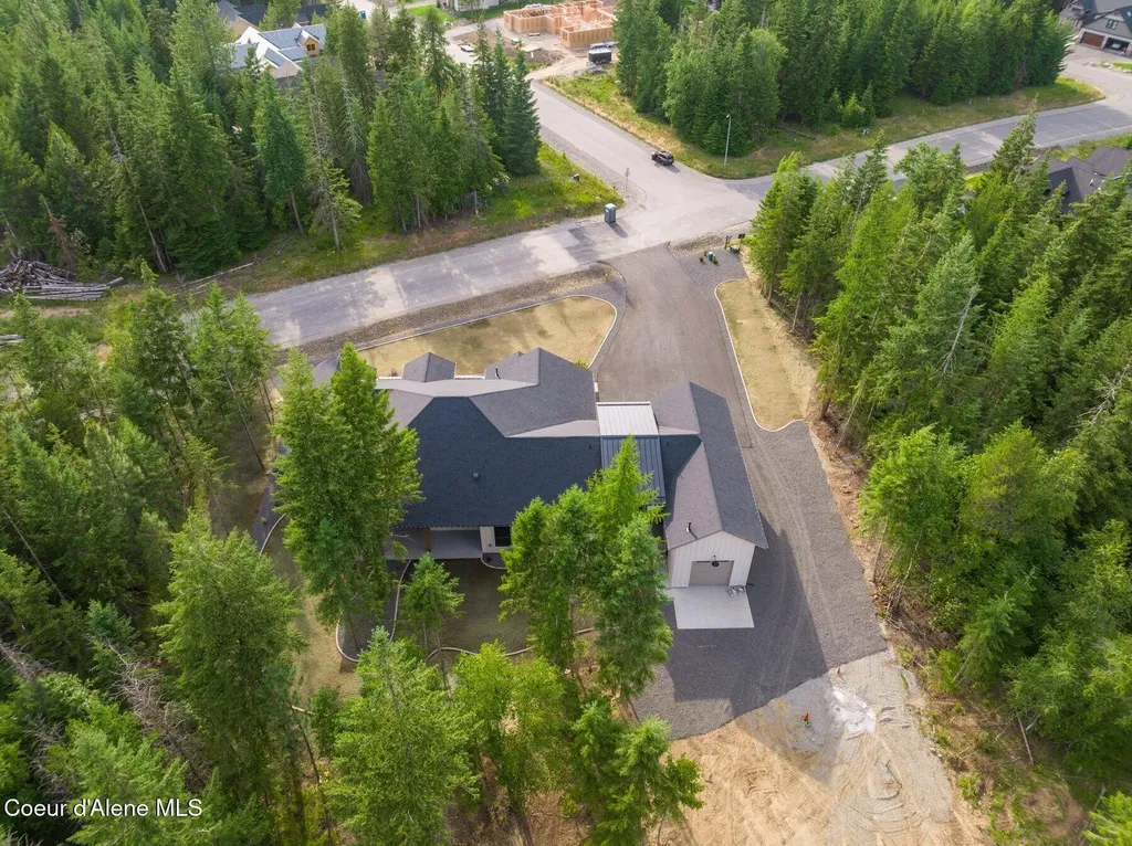 11618 N Foxhole Road Hayden ID 83835