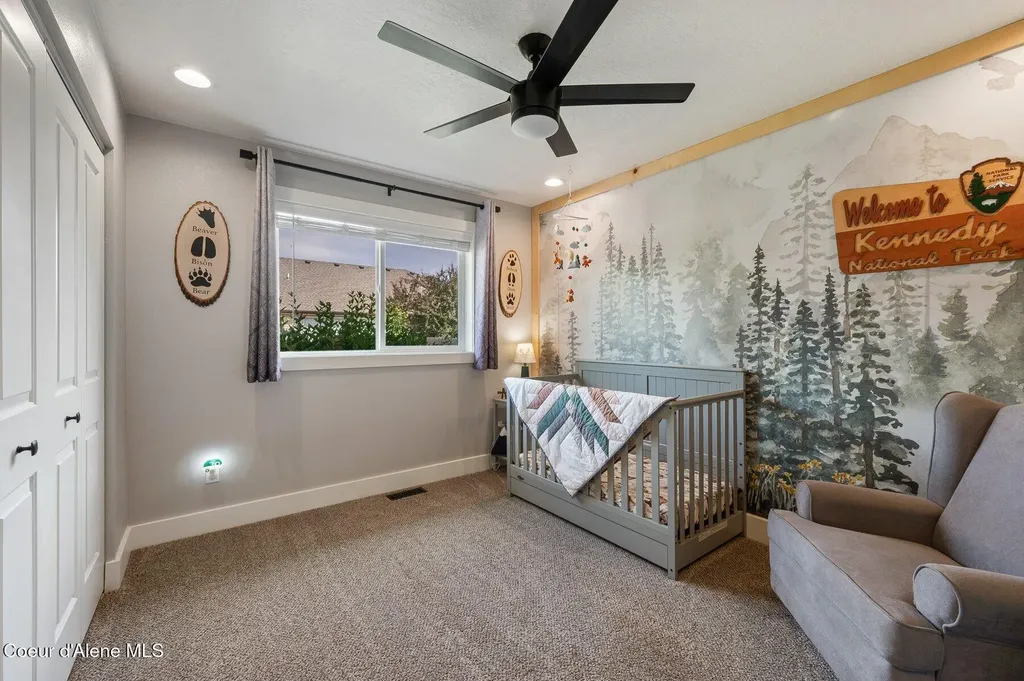 8446 N Boysenberry Loop Hayden ID 83835