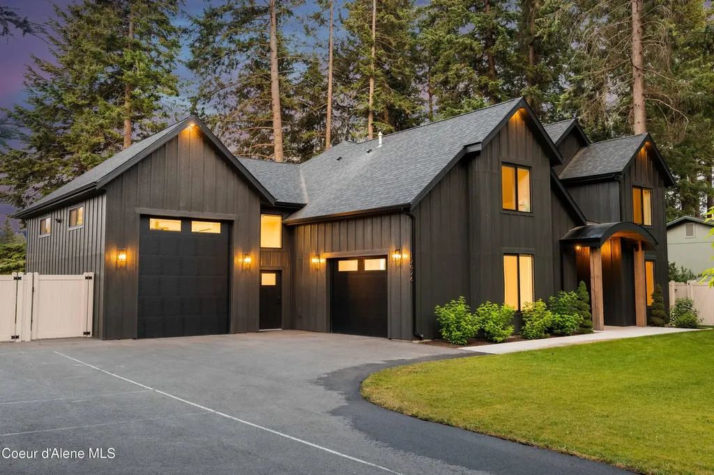 12026 N Ruby Drive Hayden ID 83835